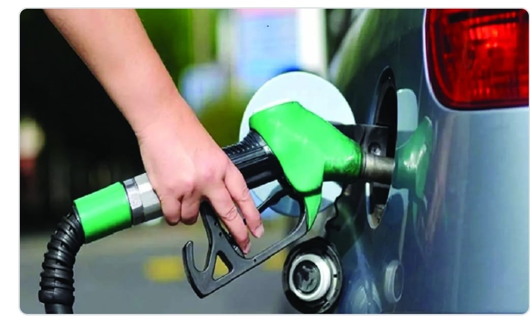 যেকোনো সময় বন্ধ হতে পারে পেট্রোল পাম্প