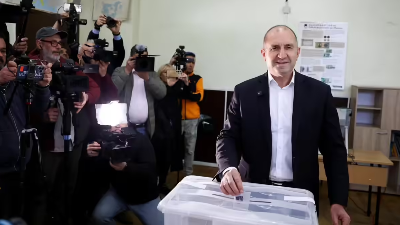 ৫ বছরে অষ্টমবারের মতো ভোট দিচ্ছেন বুলগেরিয়ানরা