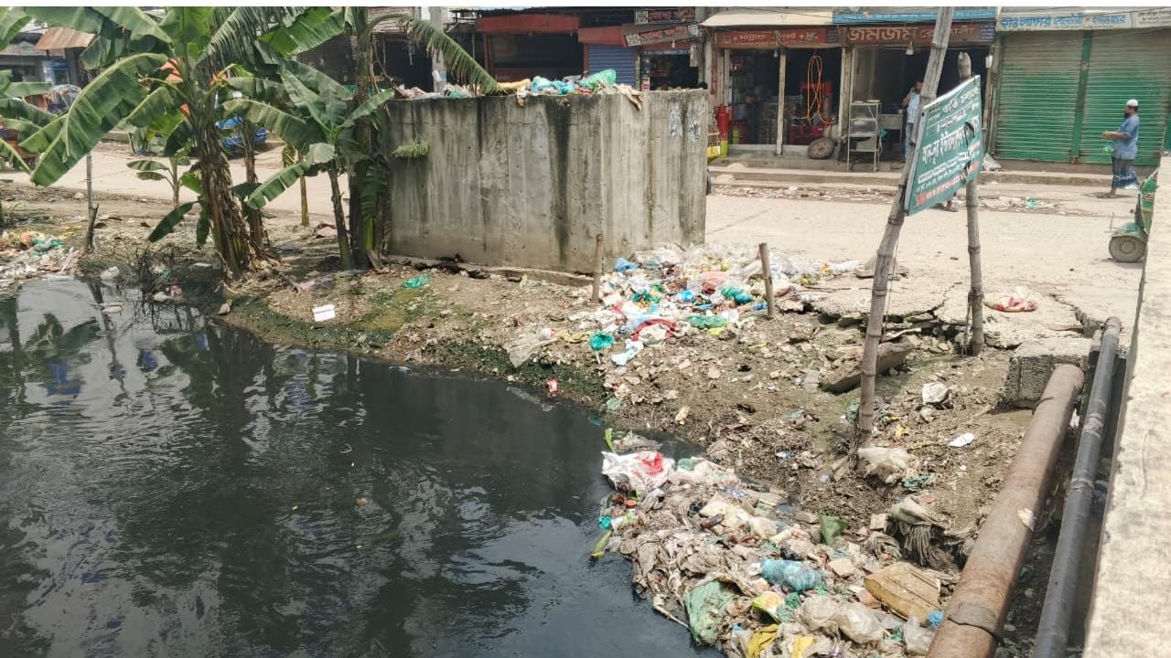 নানা উদ্যোগের পরও ঢাকা দক্ষিণে বাড়ছে ডেঙ্গু রোগী