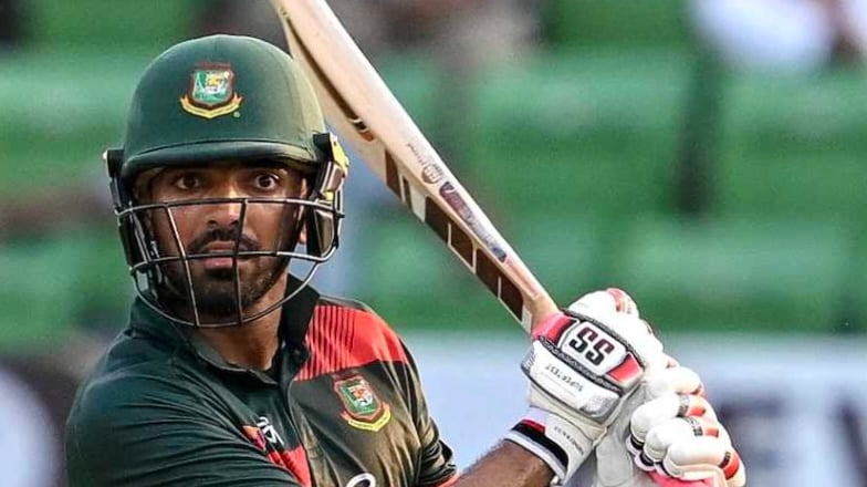 ৭ উইকেট হারিয়ে ধুঁকছে বাংলাদেশ