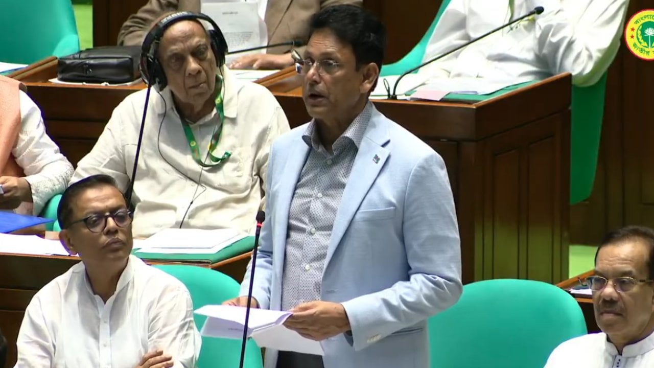 বিশেষ সুযোগ পাবেন অনুপস্থিত এইচএসসি পরীক্ষার্থীরা: মন্ত্রী