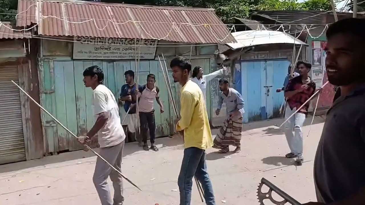 জলমহাল নিয়ে বিএনপির দুই পক্ষের সংঘর্ষ, আহত ২৫