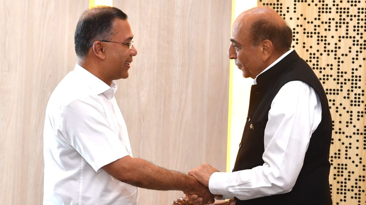 প্রধানমন্ত্রীর সঙ্গে ভারতীয় হাইকমিশনারের বৈঠক