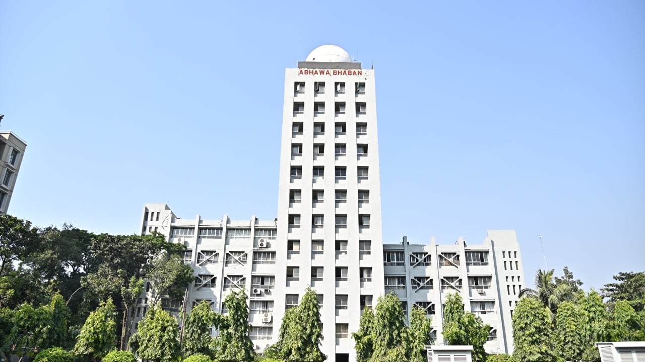 বঙ্গোপসাগরে লঘুচাপ, সমুদ্রবন্দরে ৩ নম্বর সতর্ক সংকেত