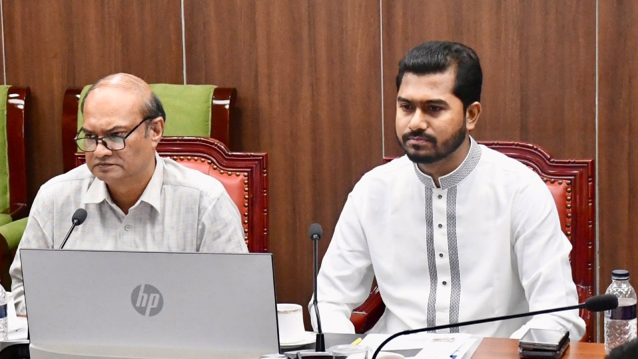রিক্রুটিং লাইসেন্সধারীদের অধিকাংশই অনিয়মে জড়িত: প্রতিমন্ত্রী