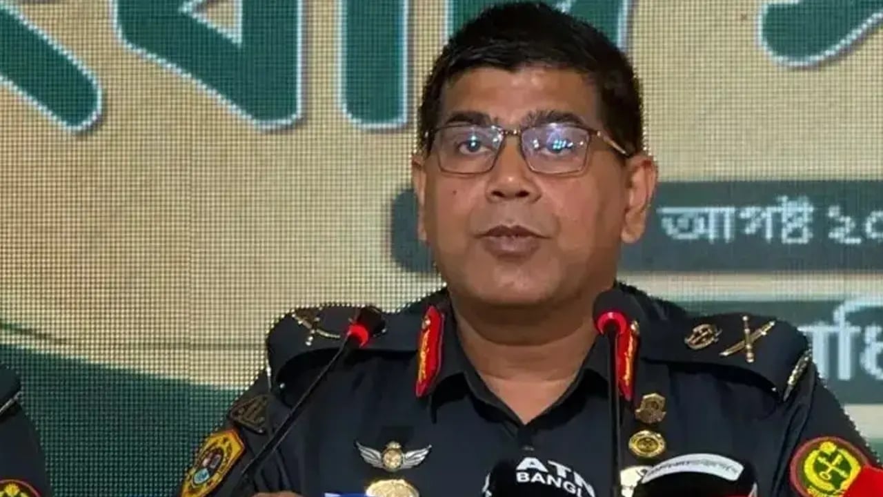 কারা মহাপরিদর্শককে সরিয়ে দিলো সরকার