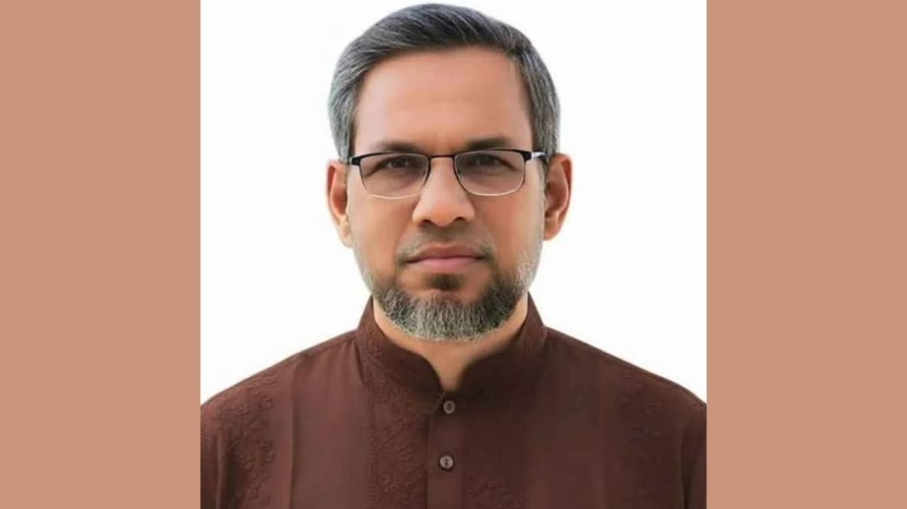 নারীর সঙ্গে আপত্তিকর অবস্থায় বিএনপির এমপি, ভিডিও ভাইরাল