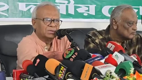 জনকল্যাণমূলক কর্মসূচি বাধাগ্রস্ত করতে চক্রান্ত হচ্ছে কি না ভাবতে হবে: রিজভী