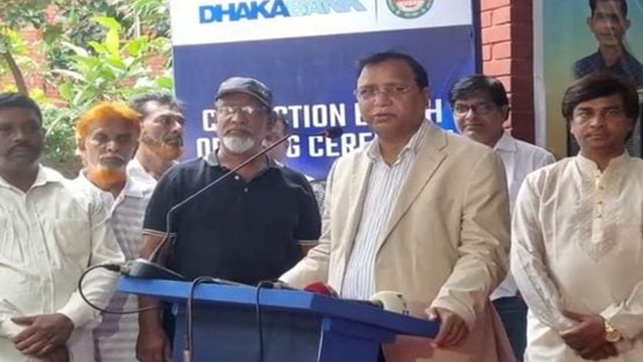 নাগরিক সেবার মান বাড়াতে কাজ করছে সরকার: ডিএসসিসি প্রশাসক