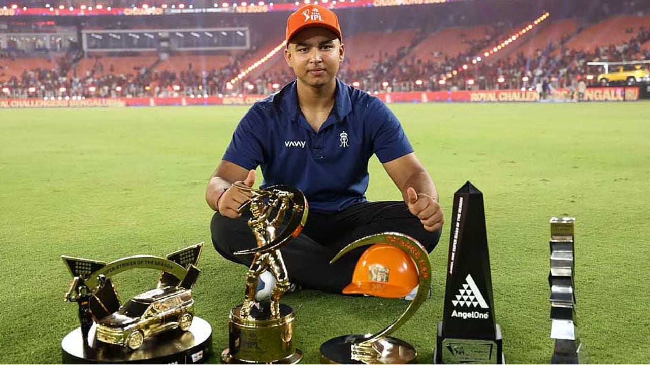 আইপিএলে কে কোন পুরস্কার জিতলেন