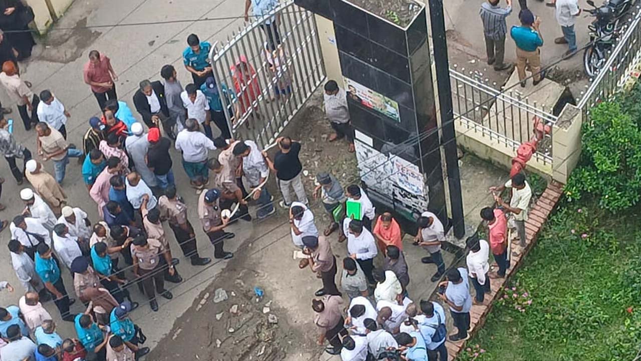 বরিশালে আদালত চত্বরে বোমা বিস্ফোরণ