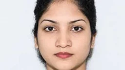 বাস চাপায় মাইলস্টোনের শিক্ষিকা নিহত