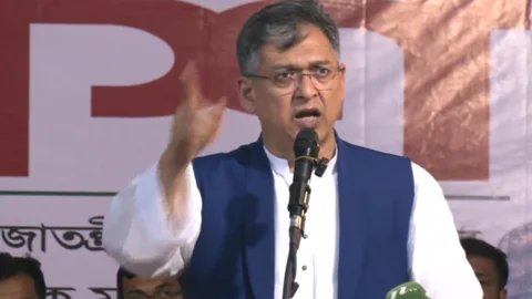গণহত্যাকারীদের বিচারে ট্রাইব্যুনালের সংখ্যা বাড়ানো হবে: স্বরাষ্ট্রমন্ত্রী