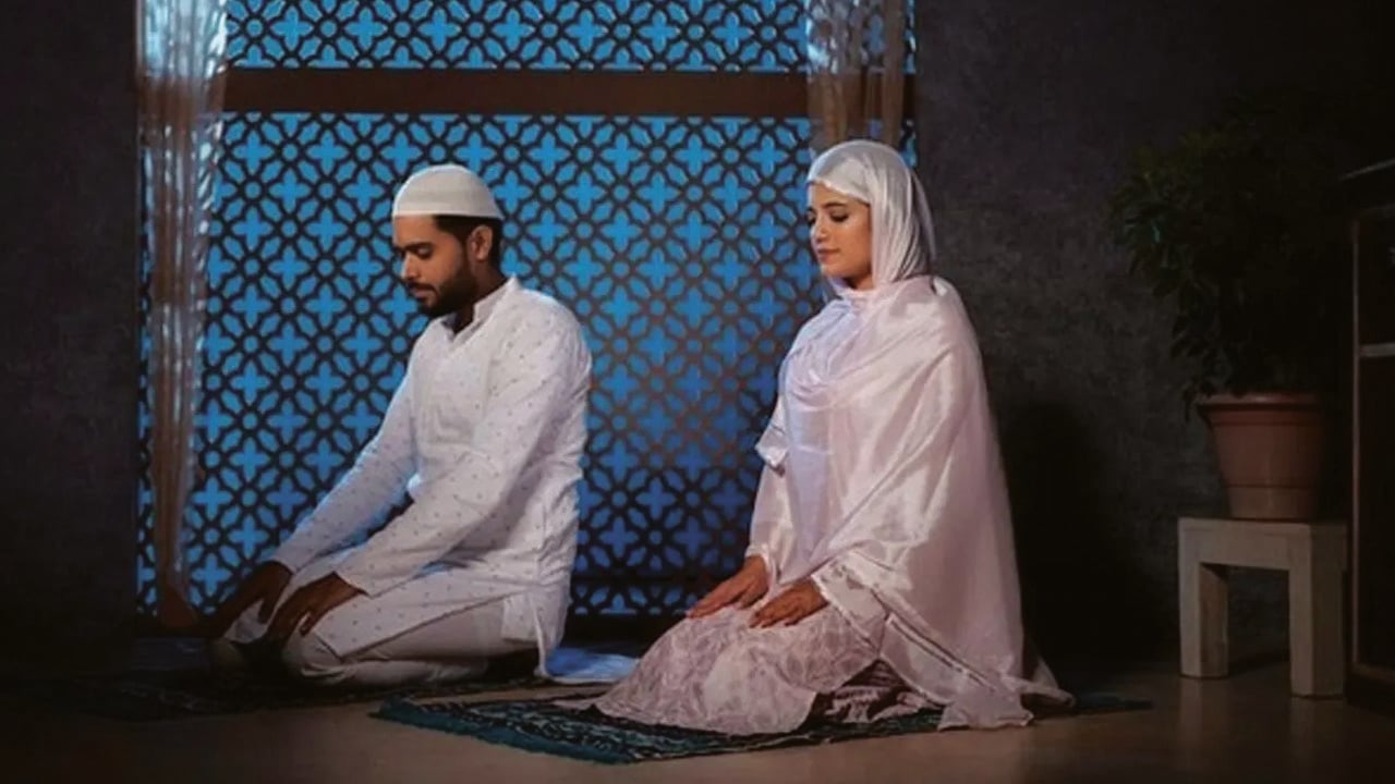 বাসায় জামাতে নামাজ পড়ার নিয়ম-কানুন