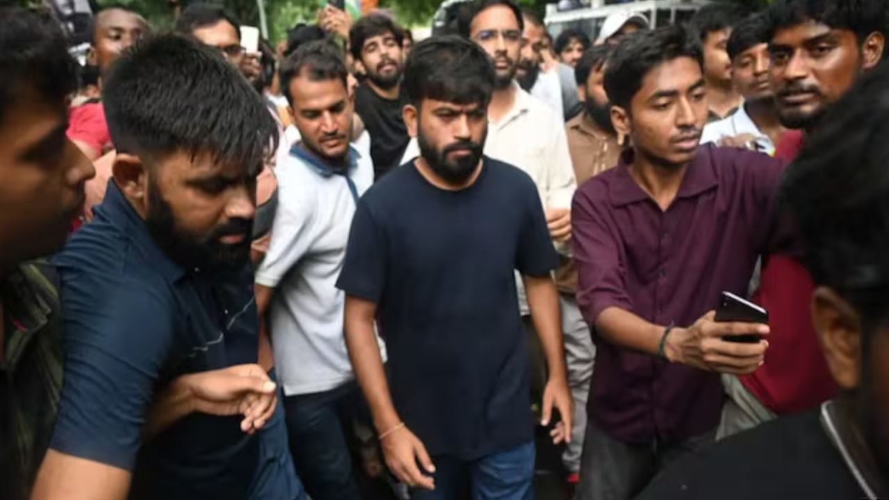 আলোচনায় বসতে সরকারকে যে শর্ত দিলো সিজেপি