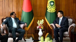 রোহিঙ্গা প্রত্যাবাসনে চীনের সহায়তা চাইলেন স্পিকার