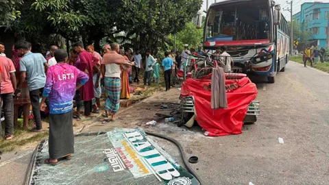 ময়মনসিংহে বাস-অটোরিকশার সংঘর্ষে ৭ যাত্রী নিহত