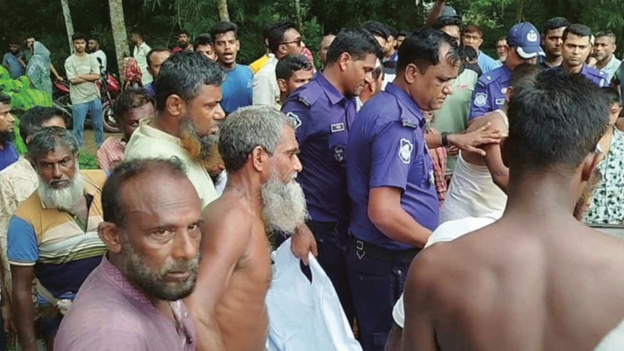 ঋণের দায়ে গলায় ফাঁস দিলেন শিক্ষক