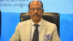 ঢাকা সেন্ট্রাল ইউনিভার্সিটির নতুন ভিসি লুৎফর রহমান