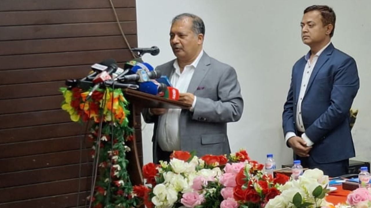 শেখ হাসিনা শিক্ষা নিলে প্রধানমন্ত্রী-বিরোধীদলীয় আসনেই দৌড়াদৌড়ি করতো: তথ্যমন্ত্রী
