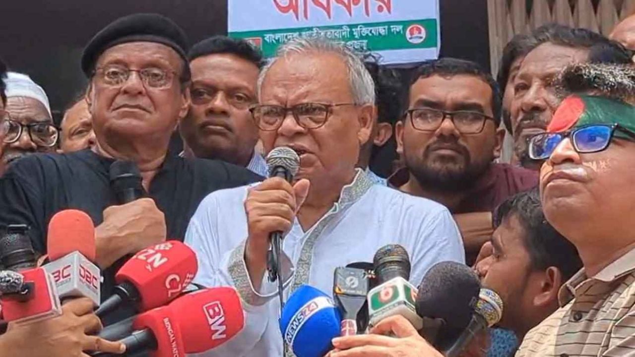 একাত্তরের ইতিহাসকে ছোট করার চেষ্টা চলছে: রিজভী