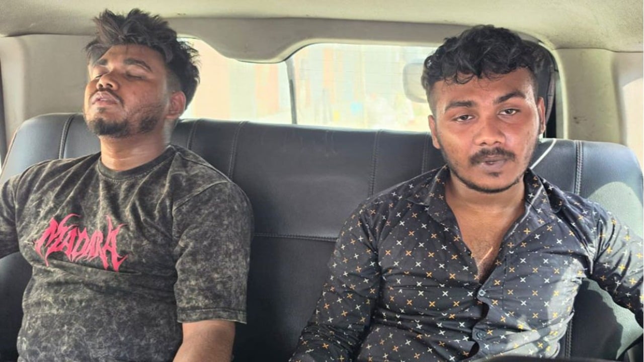 ফতুল্লায় মাদকবিরোধী অভিযানে গুলি, ৩ পুলিশ আহত