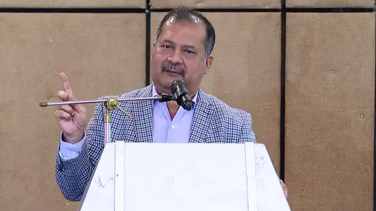 গণমাধ্যমের স্বাধীনতা নিশ্চিতে কাজ করছে সরকার: তথ্যমন্ত্রী