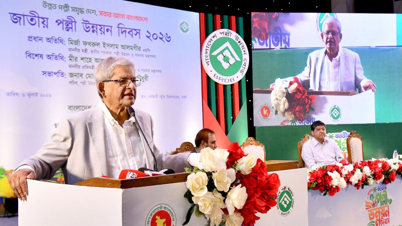 গ্রাম্য আদালত ফিরিয়ে আনতে চান স্থানীয় সরকার মন্ত্রী