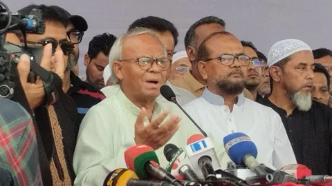 জামায়াত ‘গায়ের জোরে’ জুলাই সনদ বাস্তবায়নের দাবি করছে: রিজভী