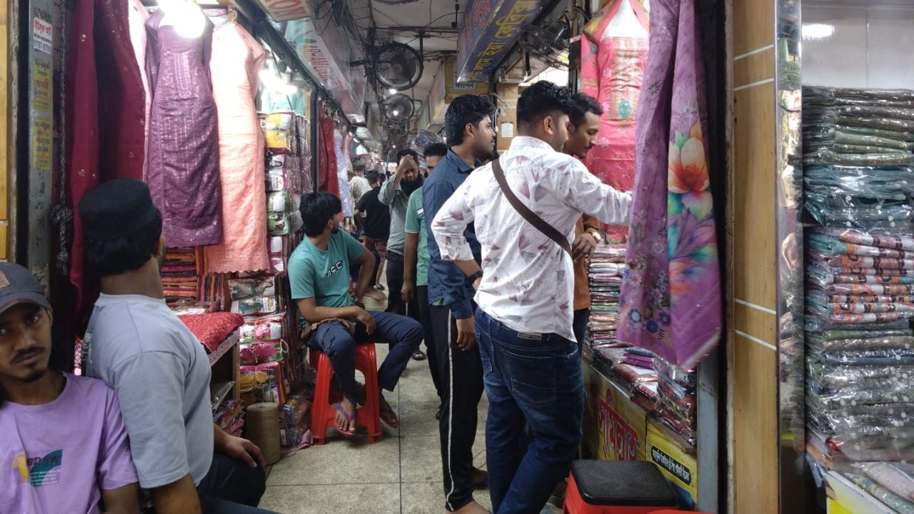 শনিবার রাজধানীর যেসব মার্কেট বন্ধ