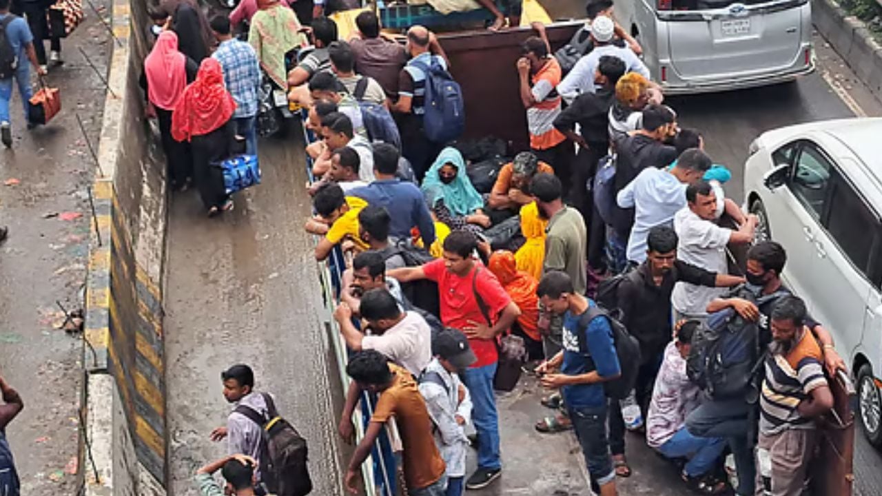 স্বস্তির ঈদযাত্রা দক্ষিণাঞ্চলে, ভোগান্তি উত্তরাঞ্চলে
