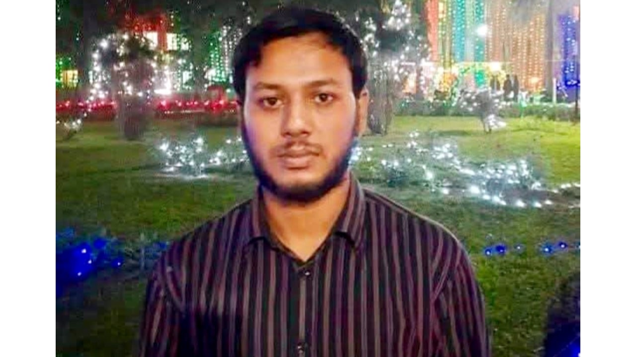 সুইসাইড নোট লিখে জাবি শিক্ষার্থী নিখোঁজ, সন্ধান চেয়ে প্রশাসনের বিজ্ঞপ্তি