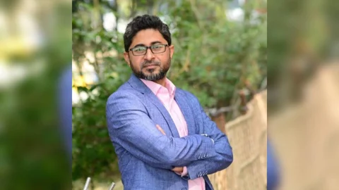 স্বাস্থ্যসেবায় আস্থা গড়তে প্রয়োজন স্বচ্ছতা ও দায়িত্বশীলতা