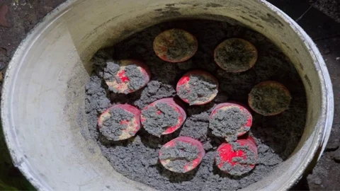 যাত্রাবাড়ী থেকে ১০ ককটেল উদ্ধার