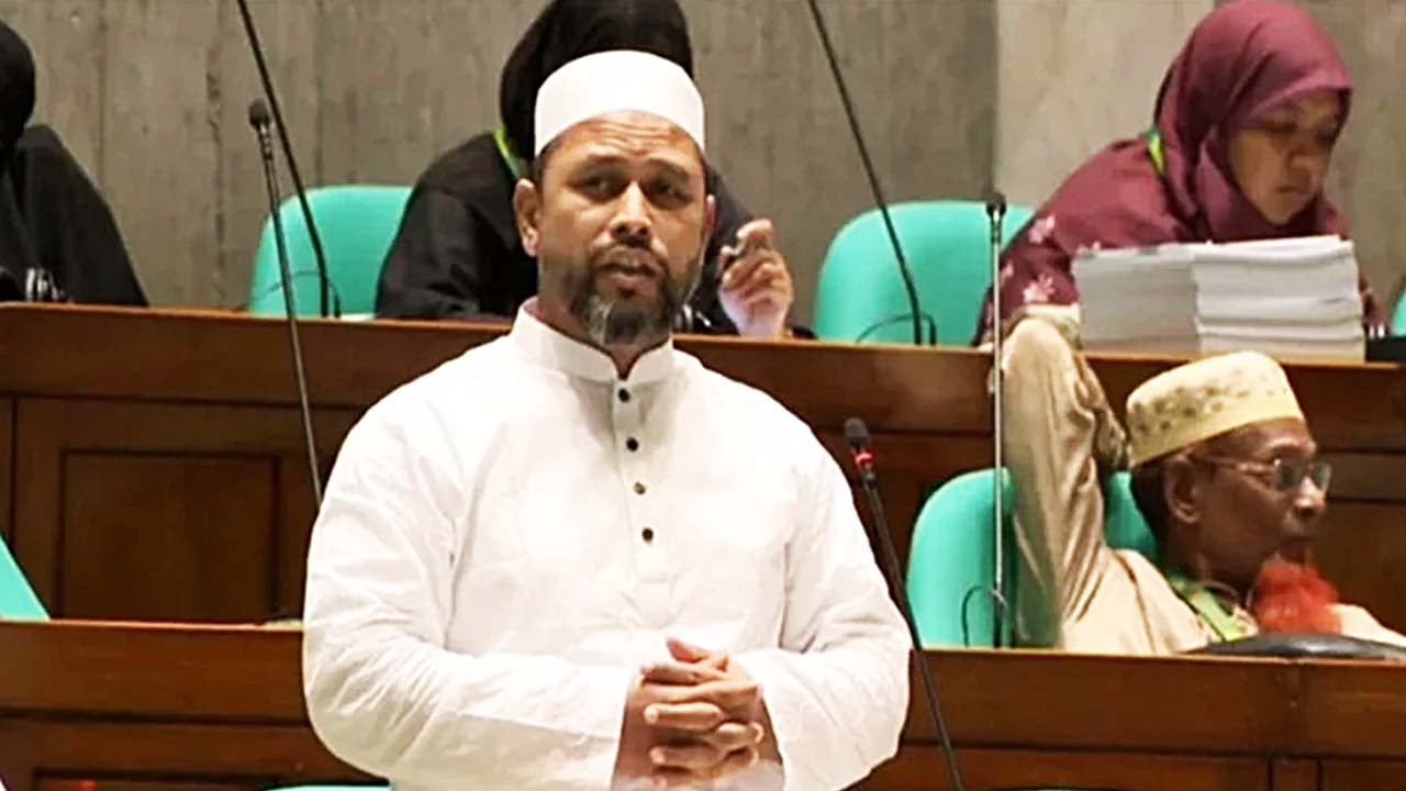 মুক্তিযুদ্ধে শহীদের সন্তান দাবি করা জামায়াত এমপির বাবা এখনও জীবিত