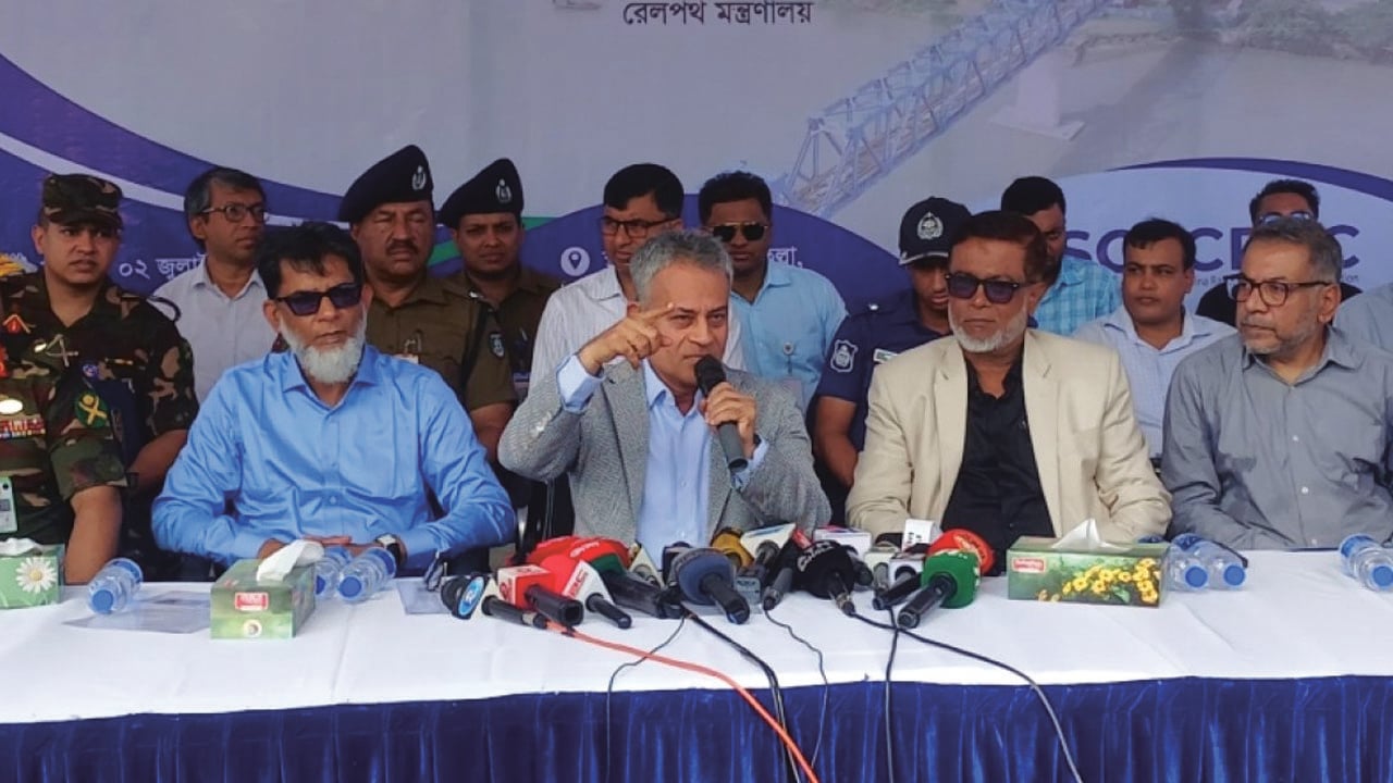 মাটি প্রয়োজনে কাটা হয়েছে: সেতুমন্ত্রী