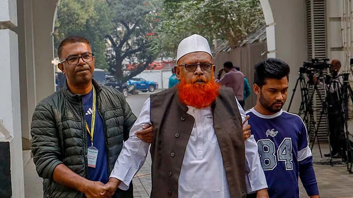 আযাদের মামলার শুনানি অবকাশকালীন ছুটির পর