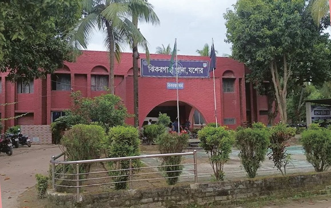 ঝিকরগাছায় মা-শিশুর মরদেহ উদ্ধার, স্বামী পুলিশে হেফাজতে