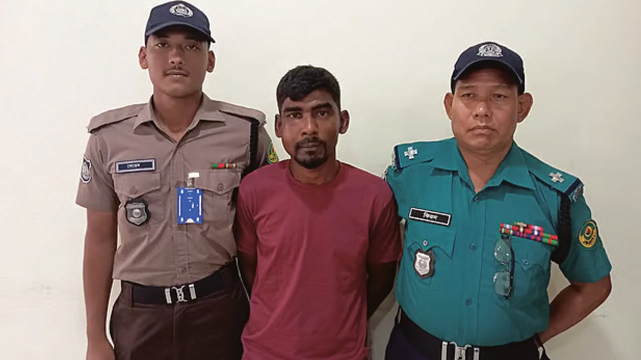 চট্টগ্রামে শিশু ধর্ষণ: অভিযুক্তের আদালতে দোষ স্বীকার