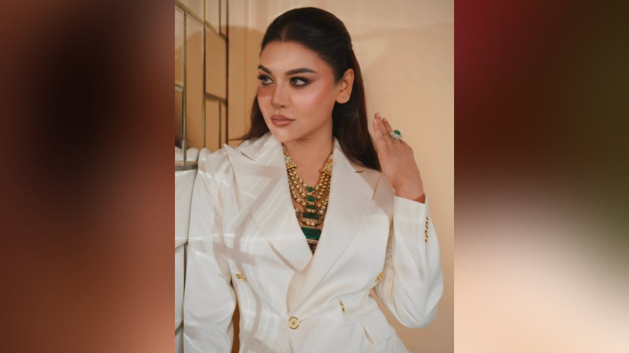 বন্যা নিয়ে আবেগঘন বার্তা দিলেন জয়া আহসান ৩