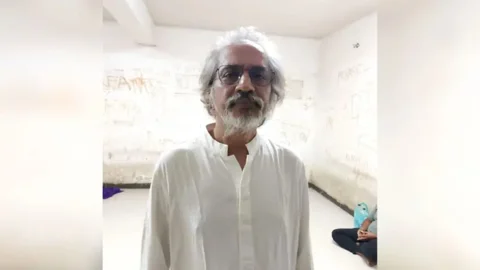 সাবেক এমপি মোশতাক আহমেদ গ্রেপ্তার