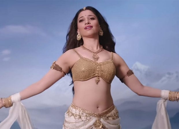 বাহুবলি সিনেমার একটি গানের দৃশ্যে তামান্না ভাটিয়া