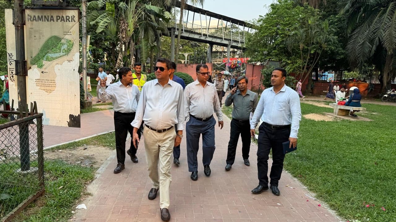 রমনা পার্কের সৌন্দর্য বৃদ্ধির নির্দেশ গৃহায়নমন্ত্রীর