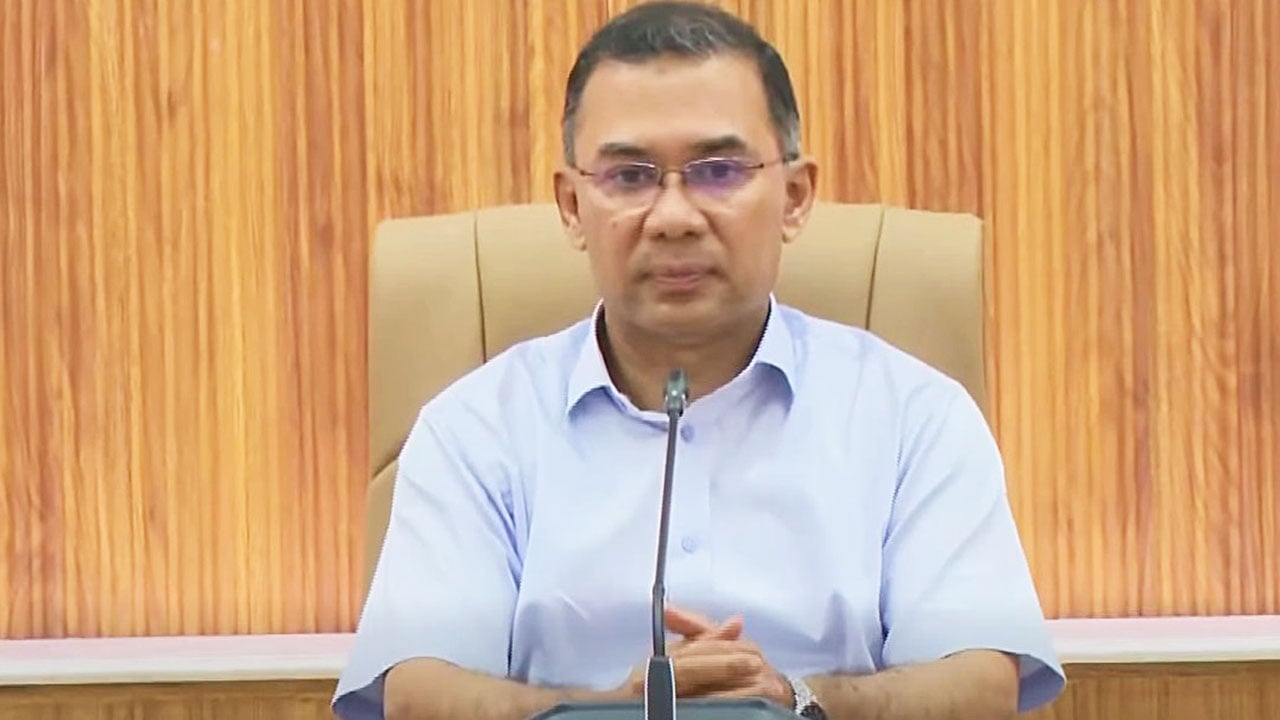 বন্ধ কারখানা দ্রুত চালু করার নির্দেশ প্রধানমন্ত্রীর