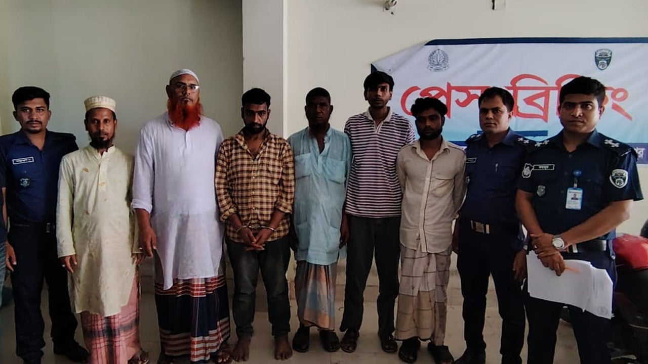 ১০ হাজার টাকার জন্য অটোরিকশাচালককে হত্যা