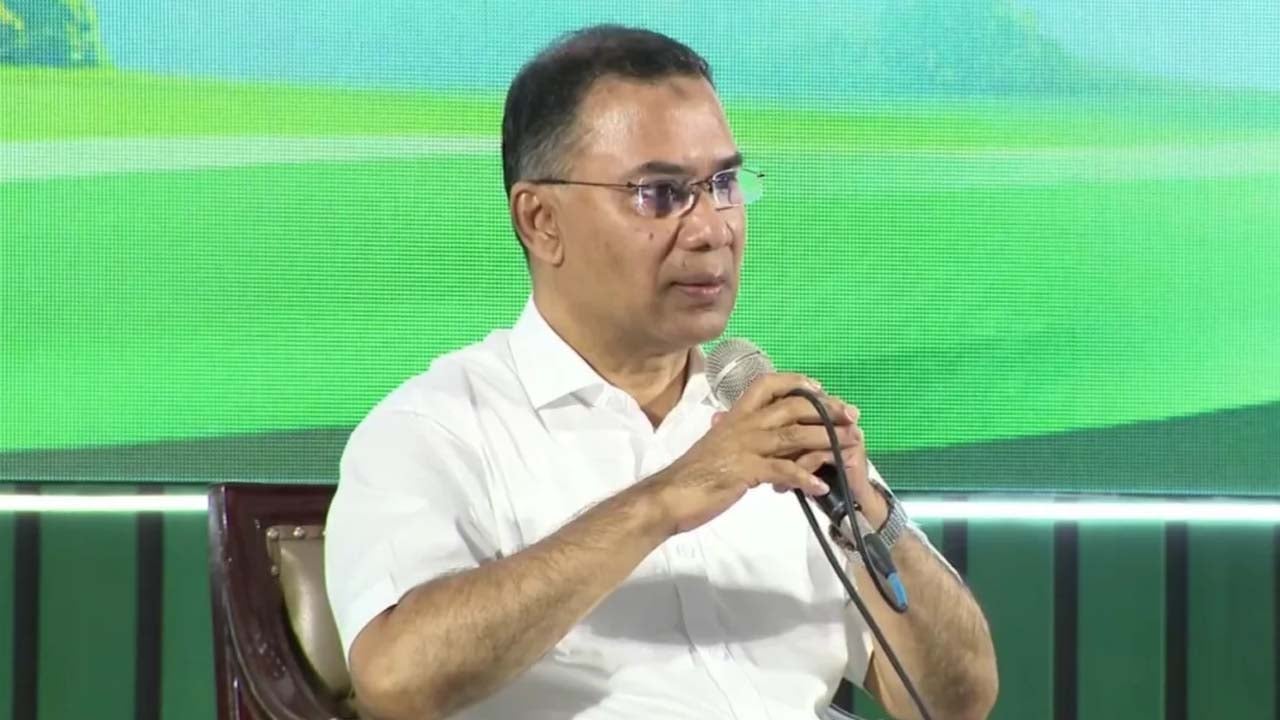 করদাতাদের ওপর যেন কোনো চাপ না হয়: প্রধানমন্ত্রী