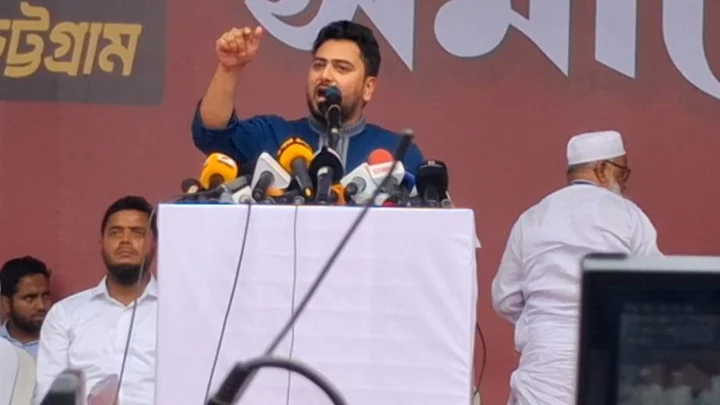 লংমার্চে বাধা দিলে ৬ দফা এক দফায় পরিণত হবে: নাহিদ ইসলাম