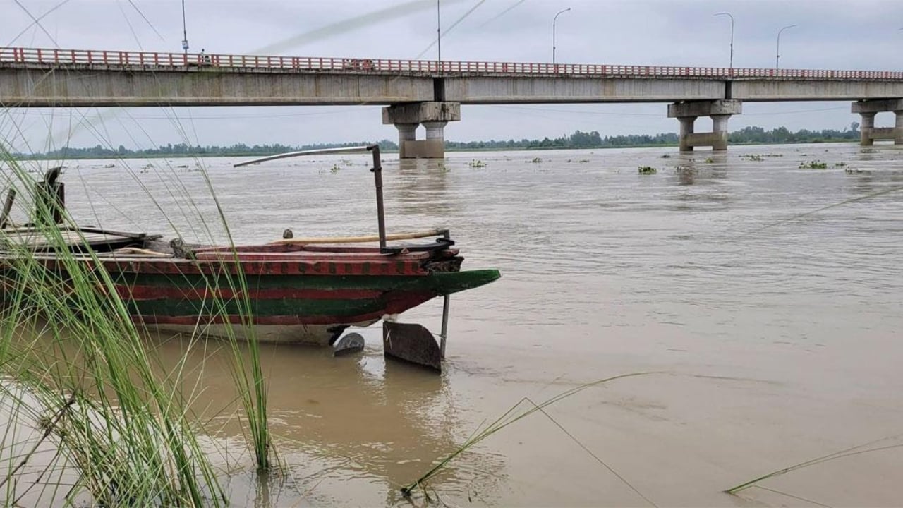 কুড়িগ্রামে বাড়ছে নদীর পানি,  বন্যার আশঙ্কা