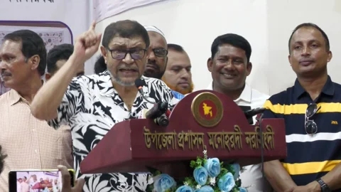 বেহেস্তের টিকিট বিক্রিকারীরা ফ্যাসিস্টদের সাথে হাত মিলিয়েছে: স্বাস্থ্যমন্ত্রী