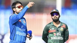টস জিতে ব্যাটিংয়ে বাংলাদেশ, ফাইনাল খেলতে জিততে হবে ৪১ রানে